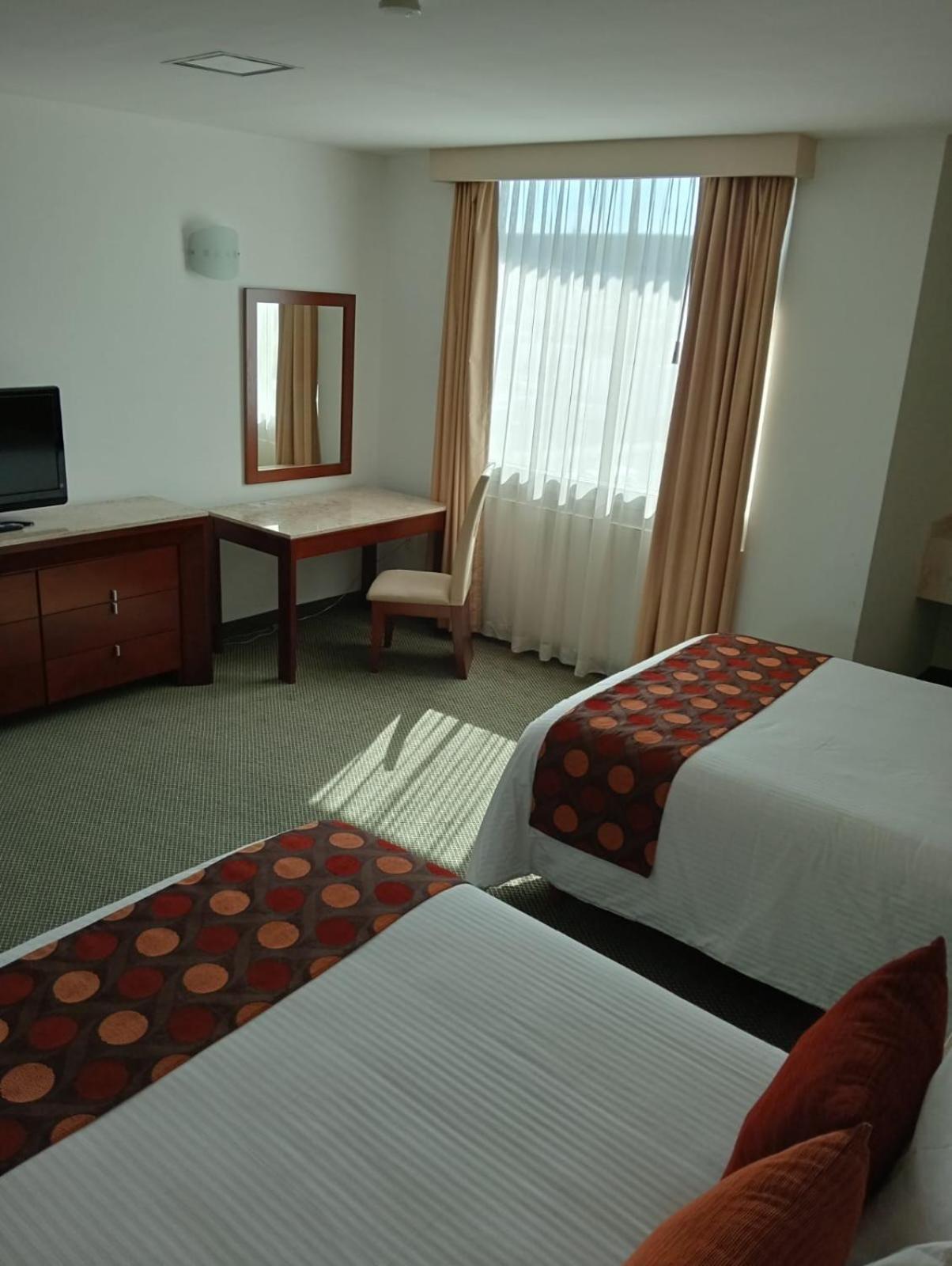 Hotel Ankara "Las Lomas" Сан-Луис-Потоси Экстерьер фото